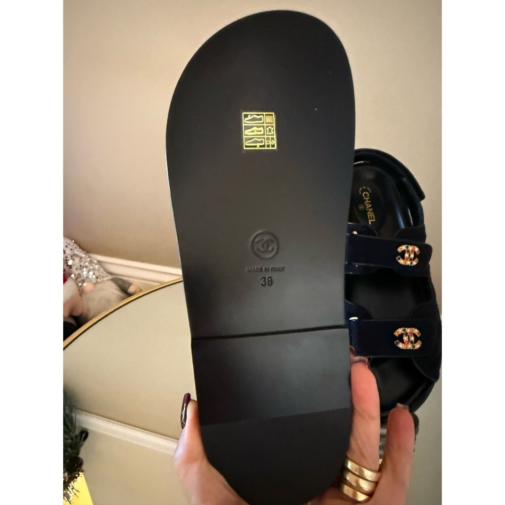 CHANEL Dad Sandals CC brooch logo quilted velour size 38 - Picture 12 of 17